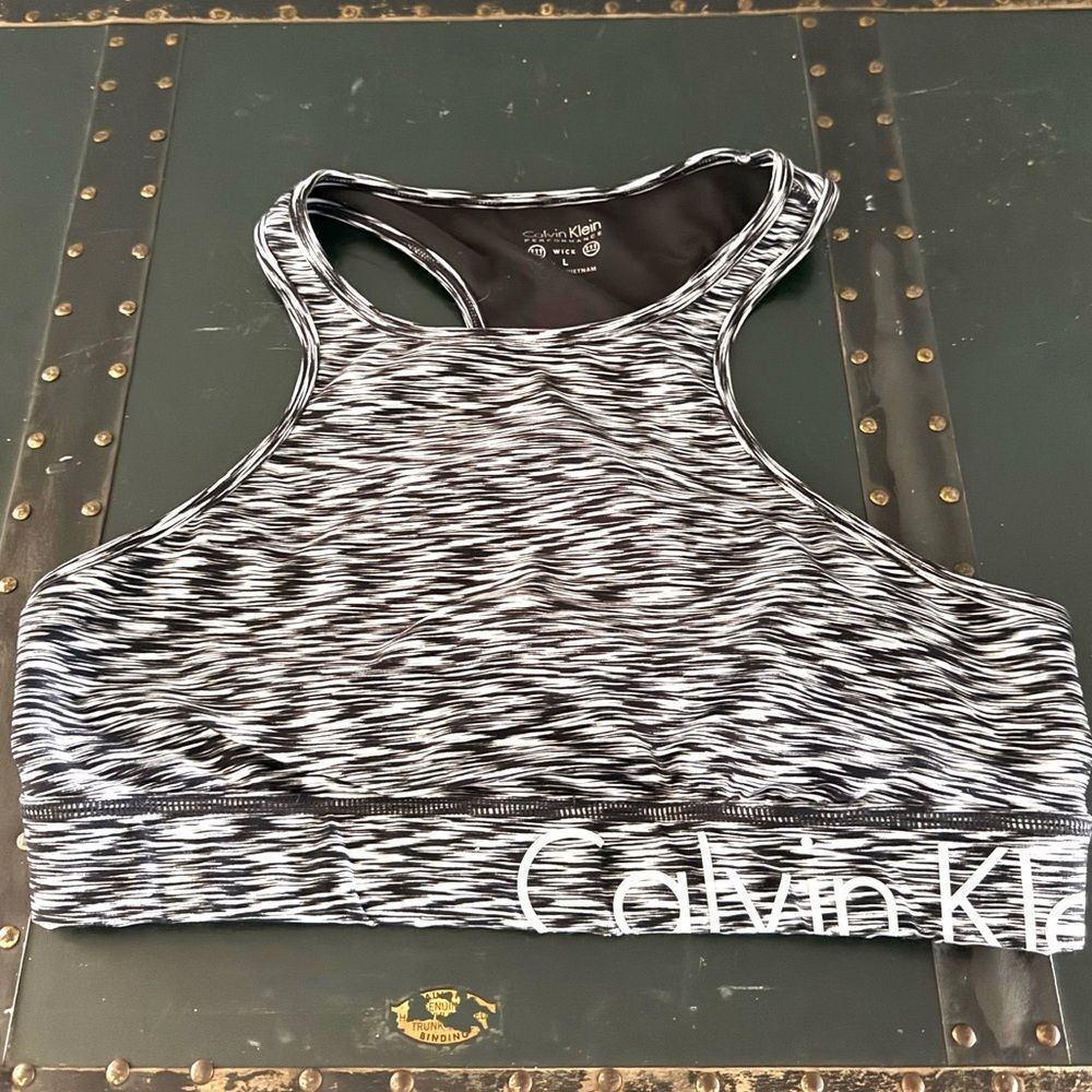 Calvin Klein Sports Bra Womens L Performance Racerback Cutout Spacedye Black